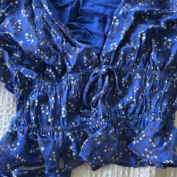 Blue blouse - Picture 2 of 3